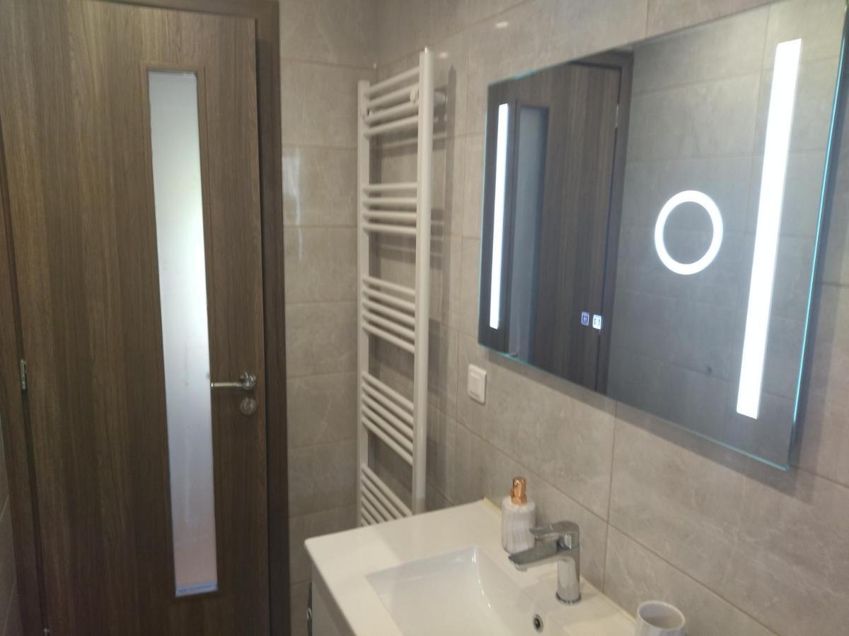 Vikou House Villa Gyri Ngoại thất bức ảnh
