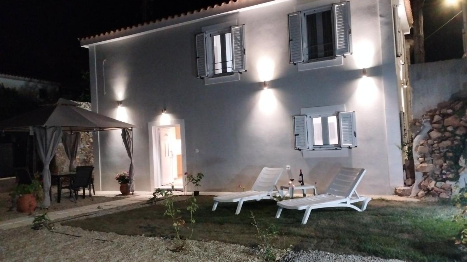 Vikou House Villa Gyri Ngoại thất bức ảnh